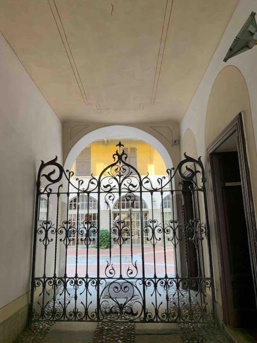 La Casa Alle Colonne - Navigliapartments Milán Exterior foto